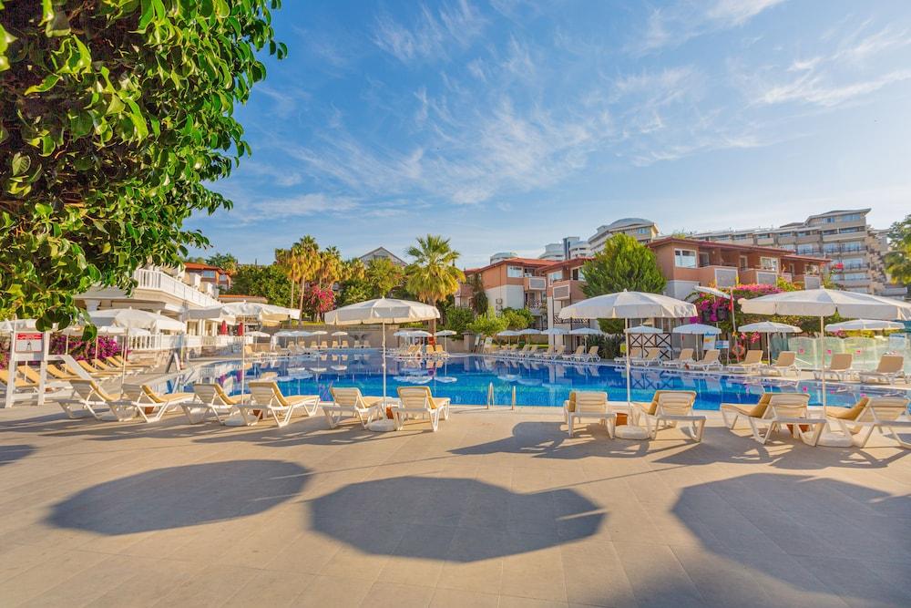 Justiniano Club Alanya Hotel Okurcalar Exterior foto